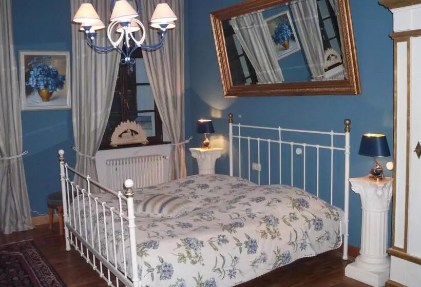 Schlosshotel Bredenfelde