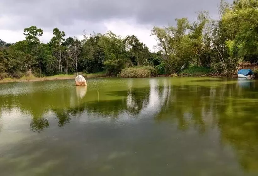 ユースホステル Ecoposada Viña De Aldana