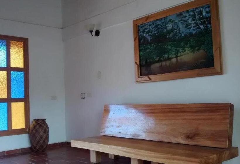 Hostel Ecoposada Viña De Aldana