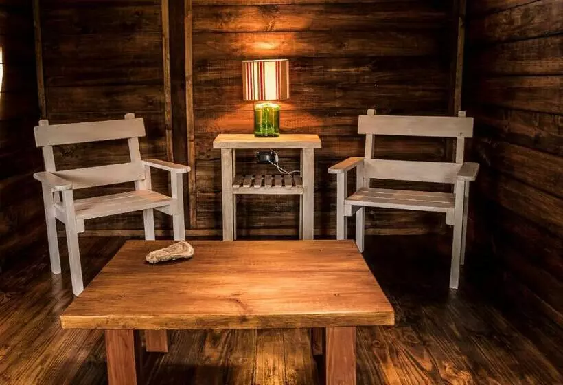 Retkeilymaja Las Pitras Lodge