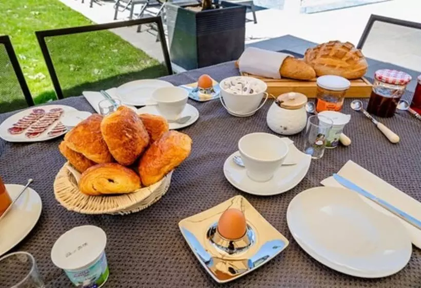 B&b L Orée Du Bois Bourgogne   Adults Only