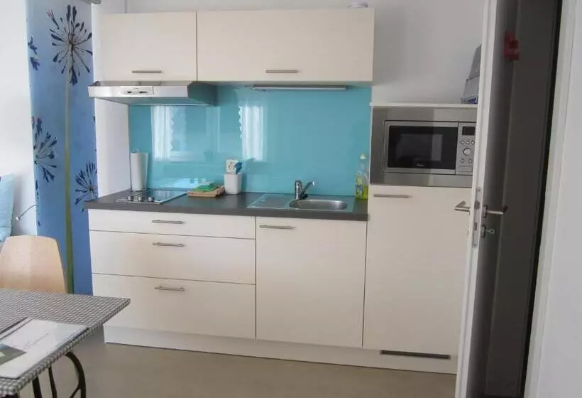 Aamiaismajoitus (B&B) Bnb Mönthal Im Jurapark