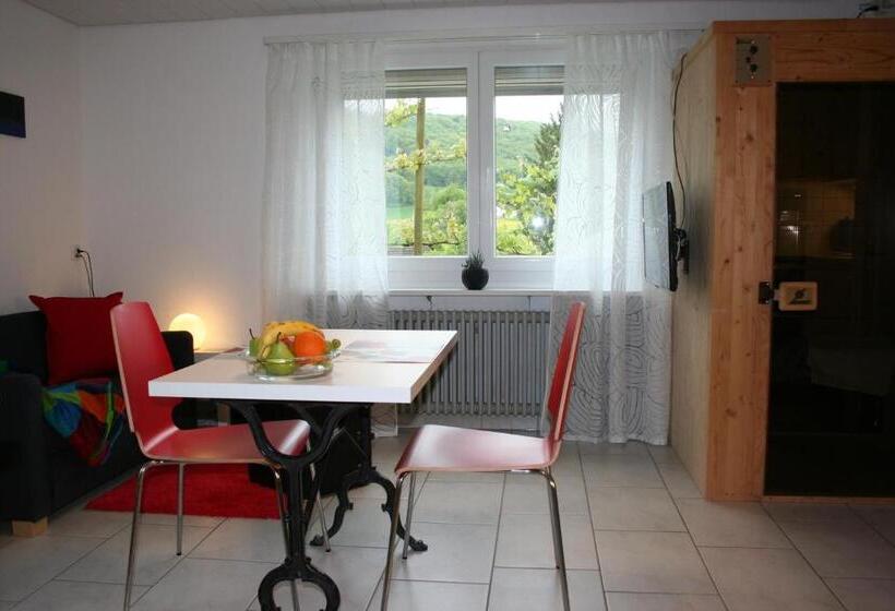 مبيت وإفطار Bnb Mönthal Im Jurapark