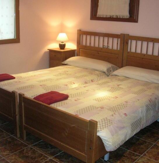 مبيت وإفطار El Balcó De Dorres