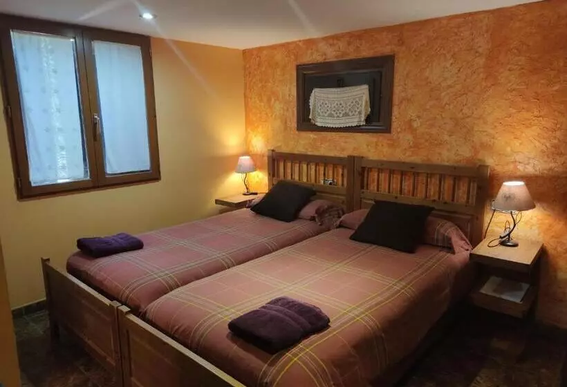 Aamiaismajoitus (B&B) El Balcó De Dorres