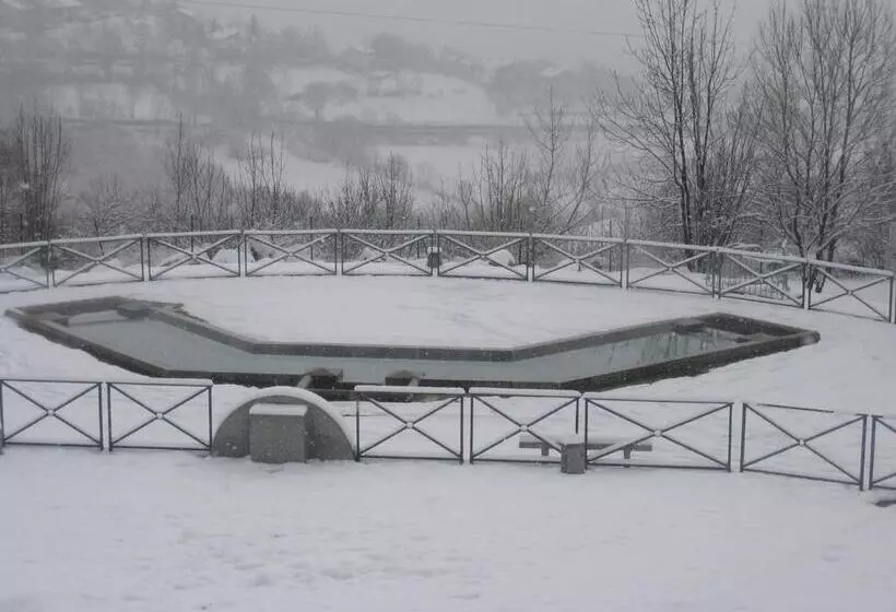 Aamiaismajoitus (B&B) El Balcó De Dorres