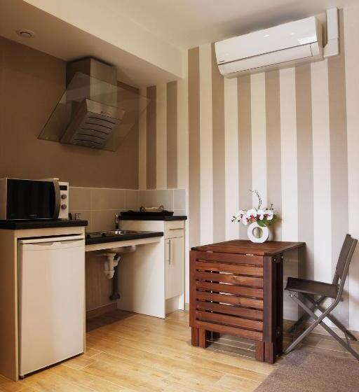 مبيت وإفطار La Cense   Ferme Des Tilleuls