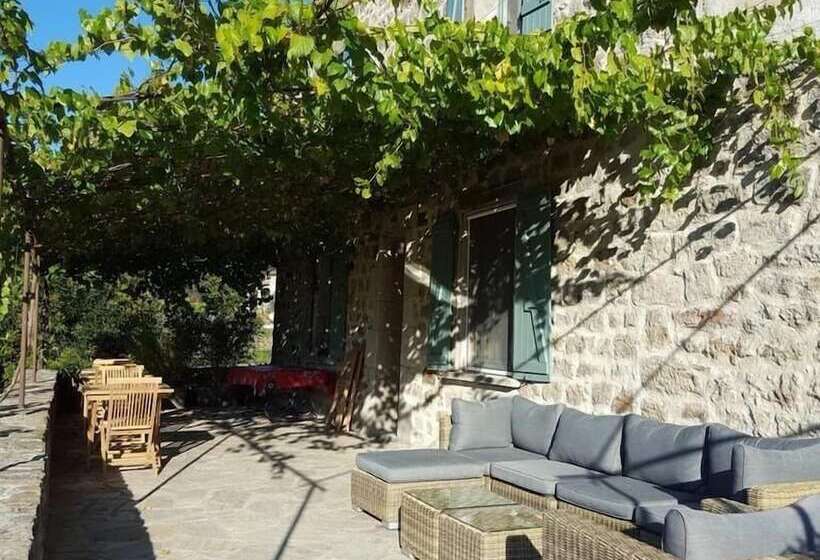 צימר Le Mas De Combeau