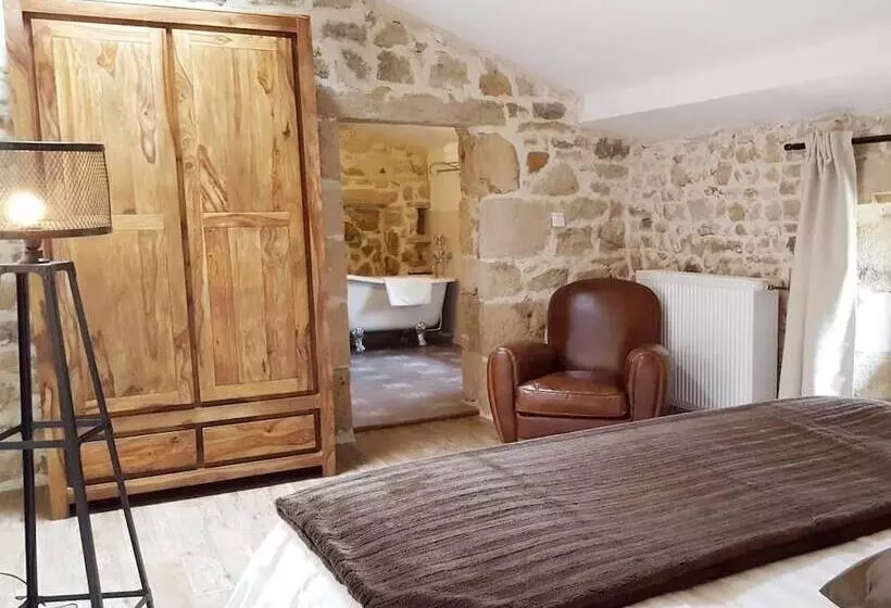 ベッドアンドブレックファースト Le Mas De Combeau