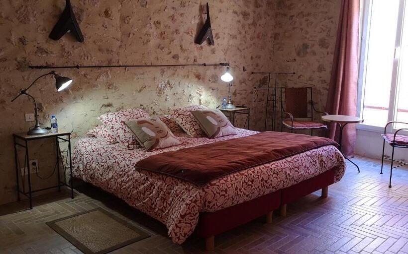 مبيت وإفطار Le Mimosa