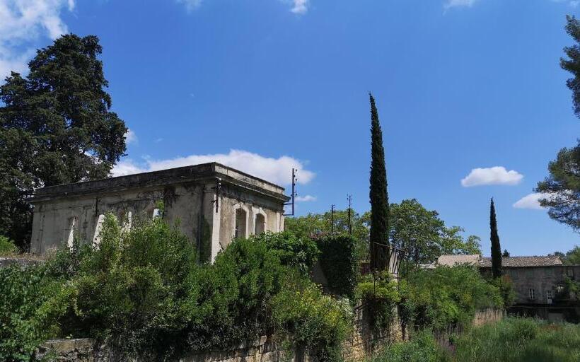 مبيت وإفطار Le Mimosa