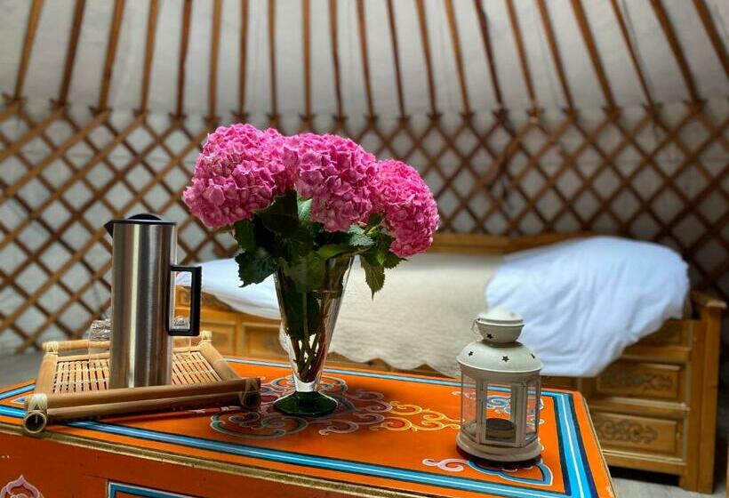 住宿加早餐 Les Yourtes Du Béarn Domaine Des Deux Clos