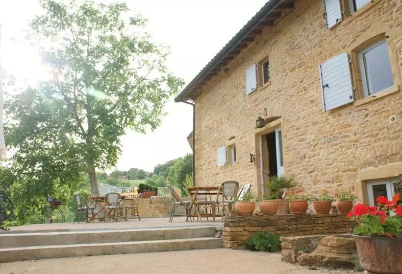 Aamiaismajoitus (B&B) Maison D'hotes Du Vert Vallon