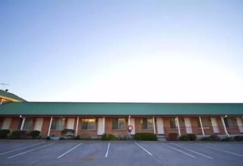 Branxton House Motel