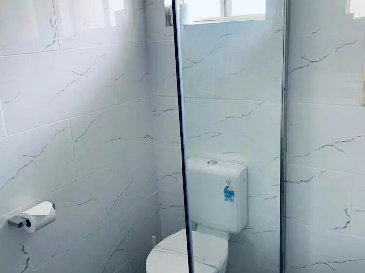 Branxton House Motel