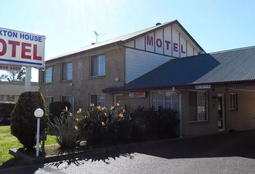 Branxton House Motel