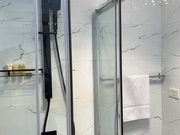 Branxton House Motel