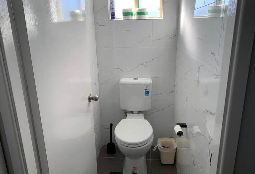 Branxton House Motel