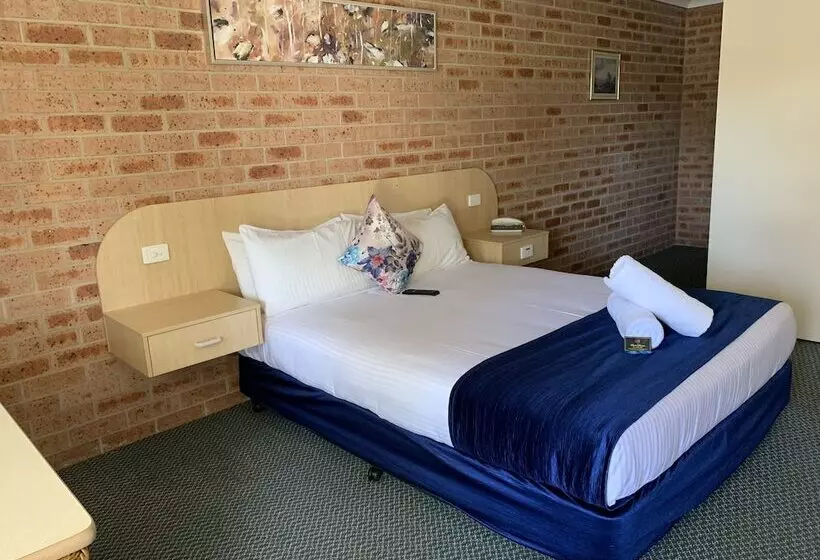 Branxton House Motel