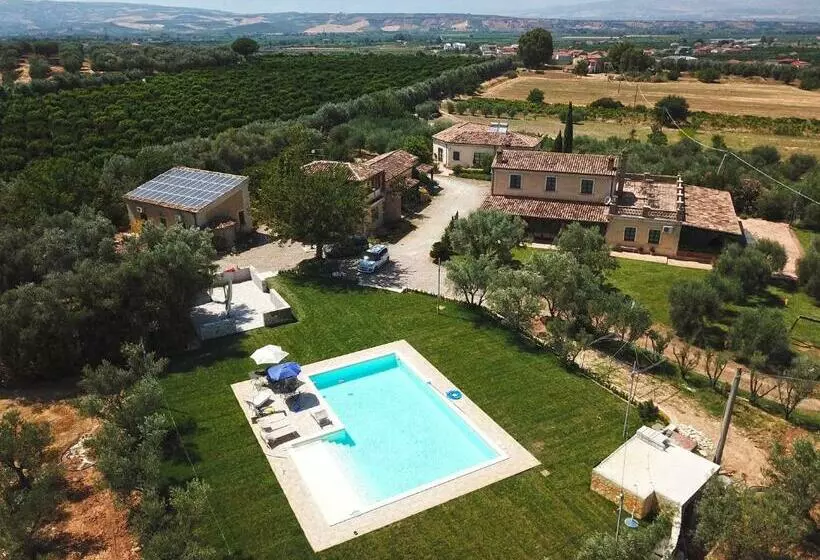 Hotelli Agriturismo Frangivento