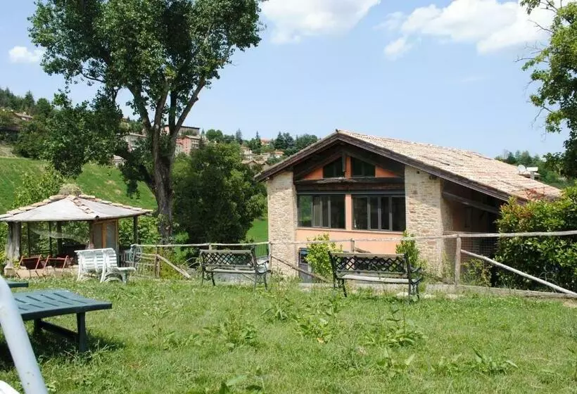ホテル Agriturismo Petrarosa