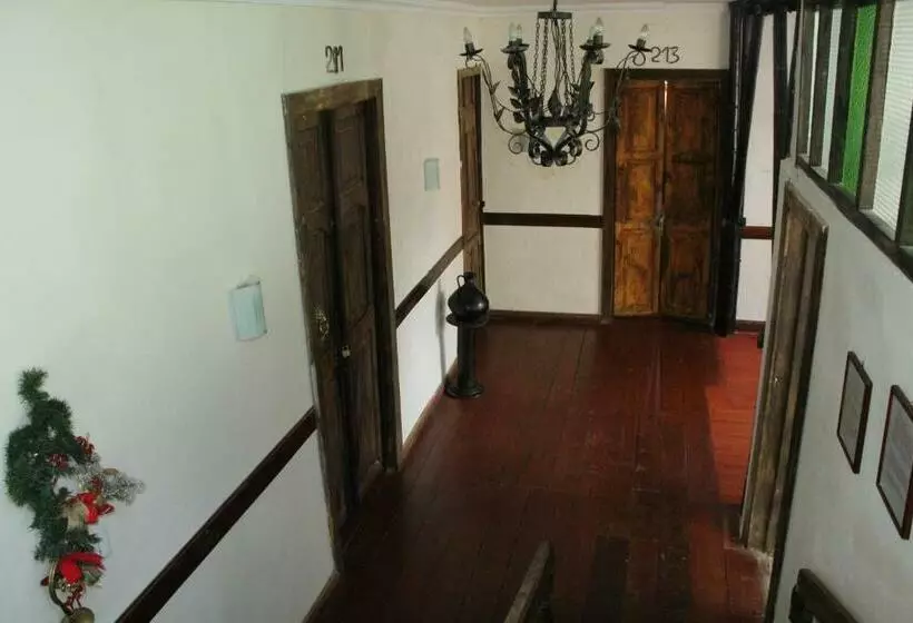 ホテル Colonial   Salamina Caldas