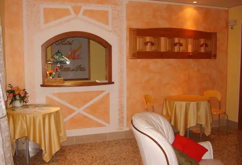Hotelli Rosso Di Sera