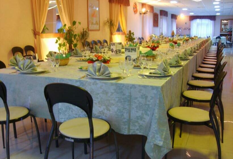 בית מלון כפרי Rosso Di Sera