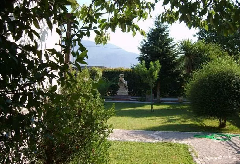 Hotelli Rosso Di Sera