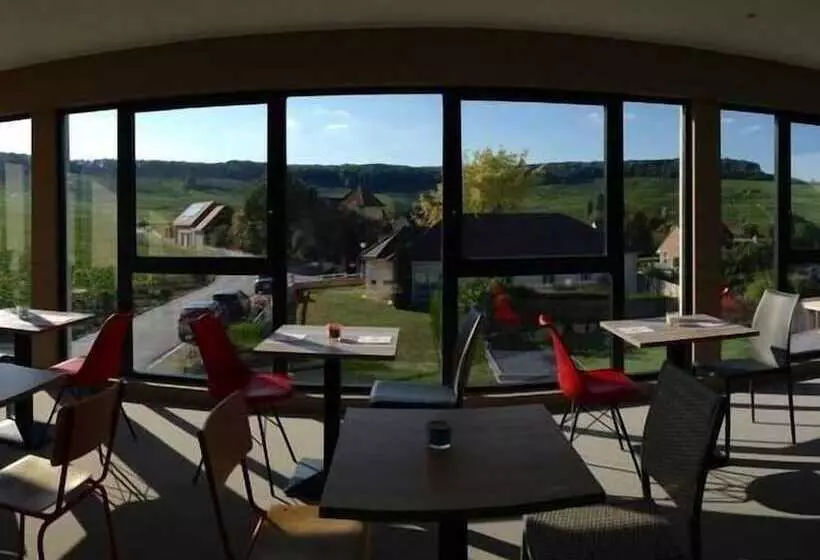 ペンション Dans Les Vignes