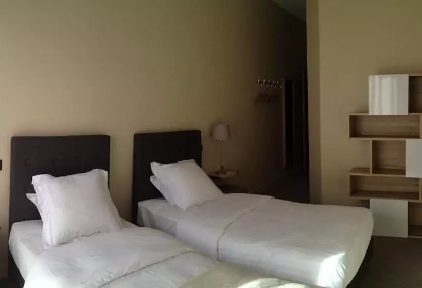 ペンション Dans Les Vignes