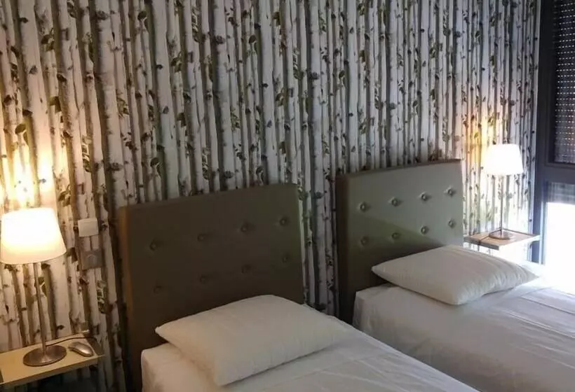 ペンション Dans Les Vignes