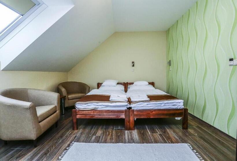 Pensjonat Gránátalma Vendégház