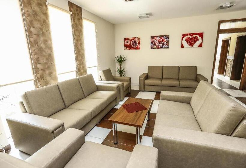 Pensjonat Gránátalma Vendégház