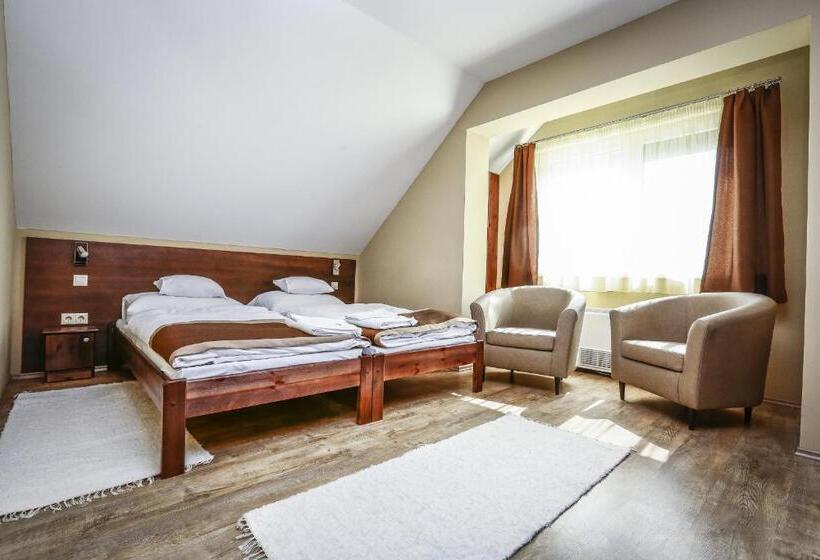 Pensjonat Gránátalma Vendégház