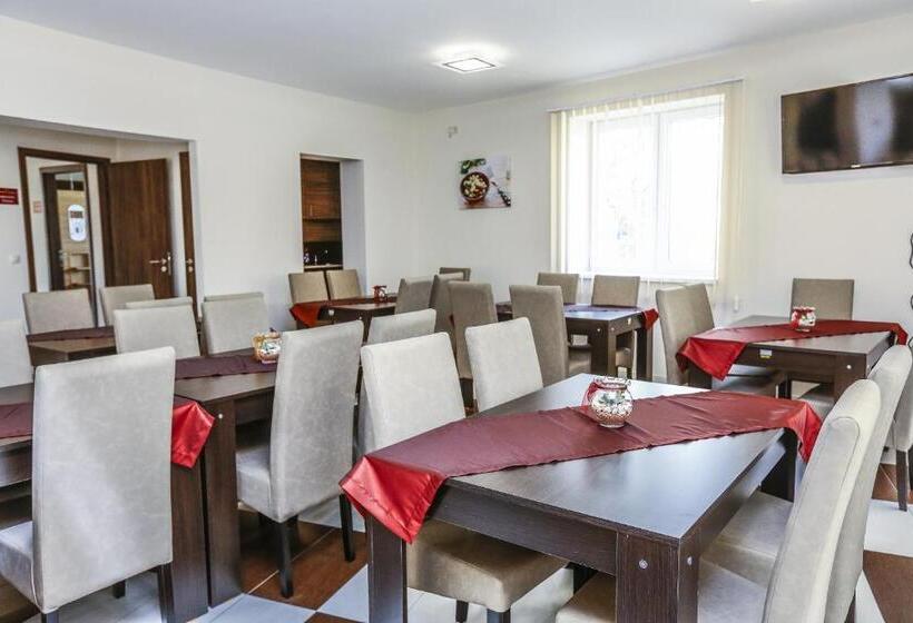 Pensjonat Gránátalma Vendégház