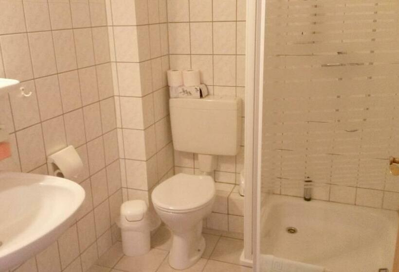 Пансион Gästehaus Zur Sorge