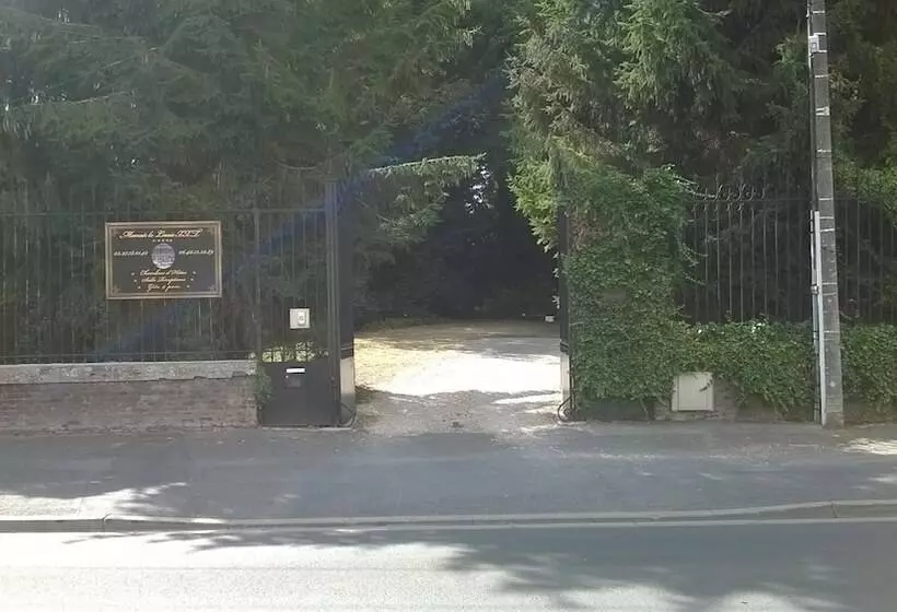 Majatalo Manoir Le Louis Xxi