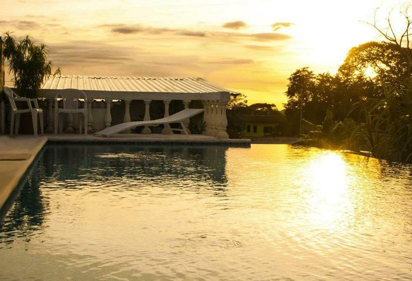 膳宿费 Sol Pacifico Lodge