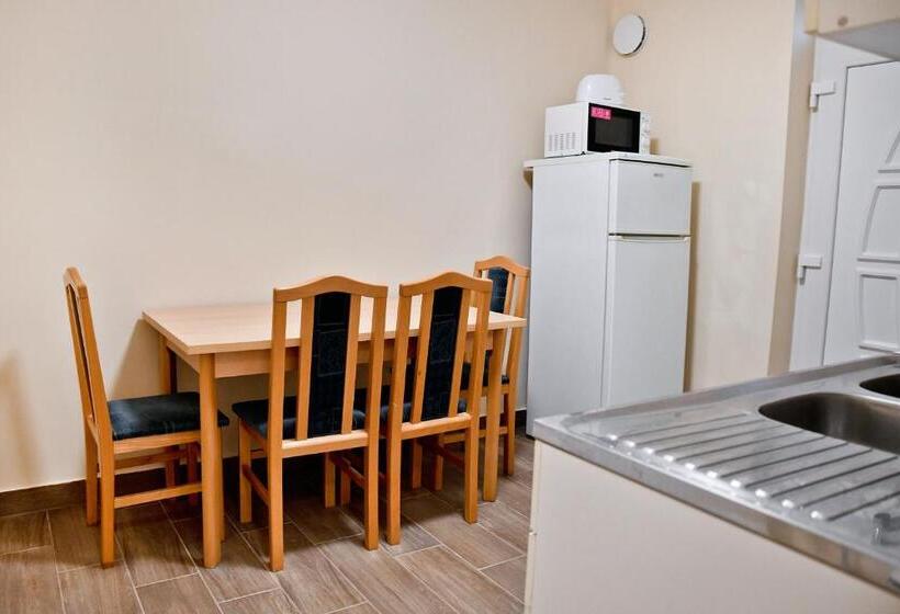 Pensão Tömörkény Vendégház