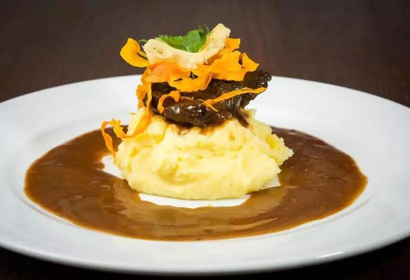 Majatalo U Námořníka Restaurant A Penzion