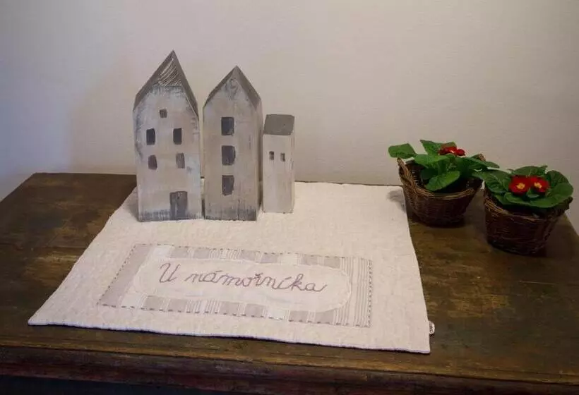 Majatalo U Námořníka Restaurant A Penzion