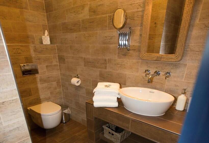 Panzió U Námořníka Restaurant A Penzion