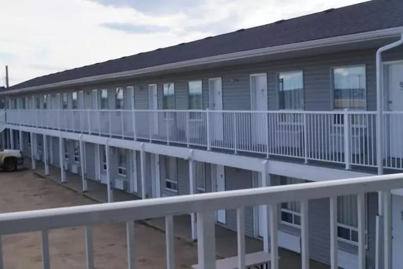 Retkeilymaja Riverside Inn