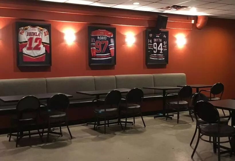 Retkeilymaja Riverside Inn