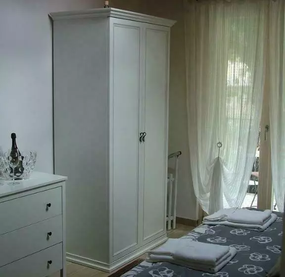 B&b Il Noce Alla Finestra