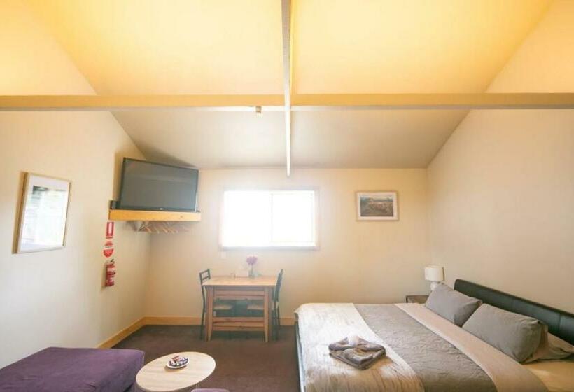 Bed and Breakfast 3 Hills At The Good Place