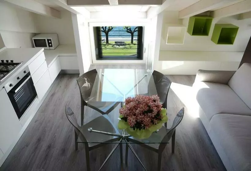 Aamiaismajoitus (B&B) Iseo Lake