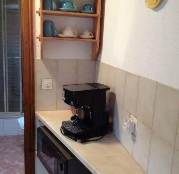 ベッドアンドブレックファースト La Tourelle