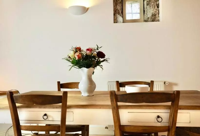 Aamiaismajoitus (B&B) Logis Du Paradis